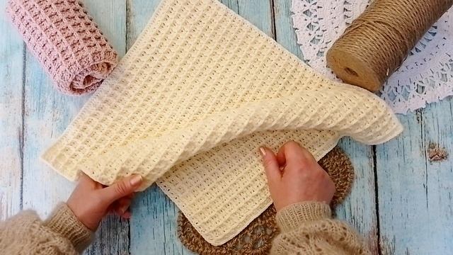 Вяжу полотенца 🫣 / Подставка из джута / брелоки