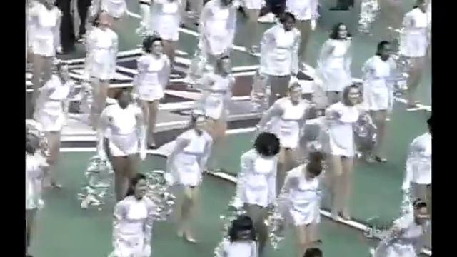 Tina Turner Proud Mary Live at SuperBowl 2000