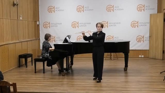 Б. Ромберг - _Концерт для флейты с оркестром си-минор, op 17. 1 часть_
