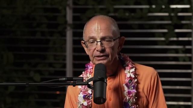 Бхакти Вигьяна Госвами читает свой рассказ.Према-саровара - слезы разлуки Шримати Радхарани и Кришны