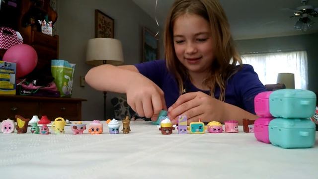 Shopkins Blind Bag Haul Part 1.