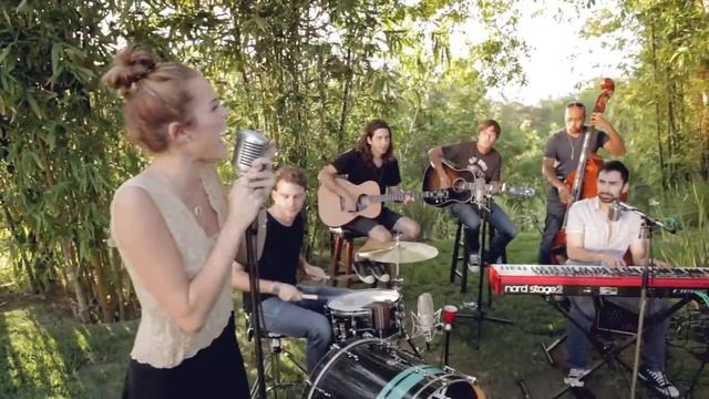 Miley Cyrus - The Backyard Sessions - _Jolene_