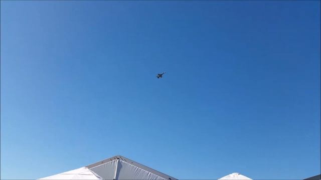 F1 PIT VS F18