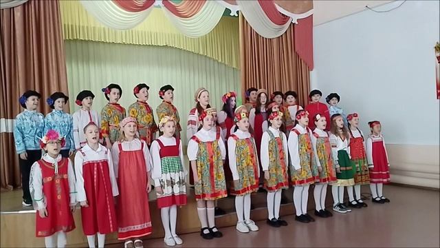 Сводный хор учащихся 4-5 классов. Песня "Матушка Земля"