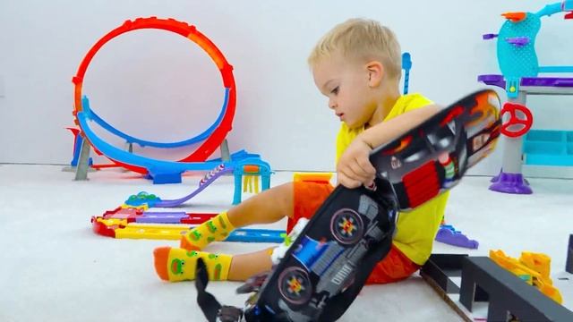 Влад и Ники -  Крис и мама учатся делать утреннюю рутину