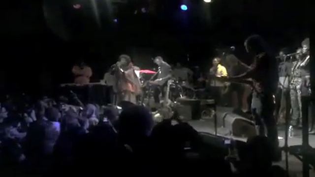 Lauryn Hill Arrives 3 Hours Late and Is Unapologetic to Her Fans