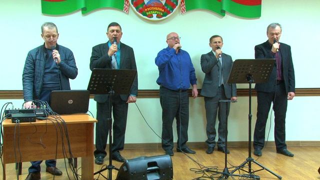 "Так уж бывает летней порою." Группа "Источник взывающего."