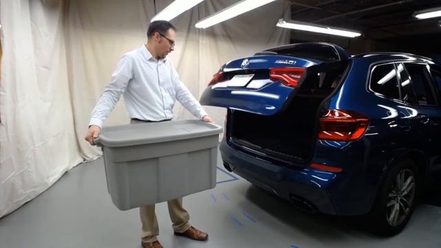 Smart Open / Smart Close® Open gesture open the hatch