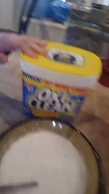 Tip #1 don't use oxi clean to make slime