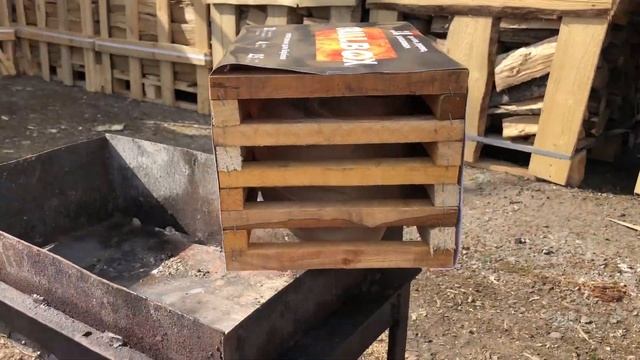 GRILL BOX - вугілля, дерево, розпалювач