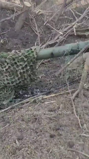 Недоброе утро у расчета украинской 155-мм буксируемой гаубицы M777 американского производства