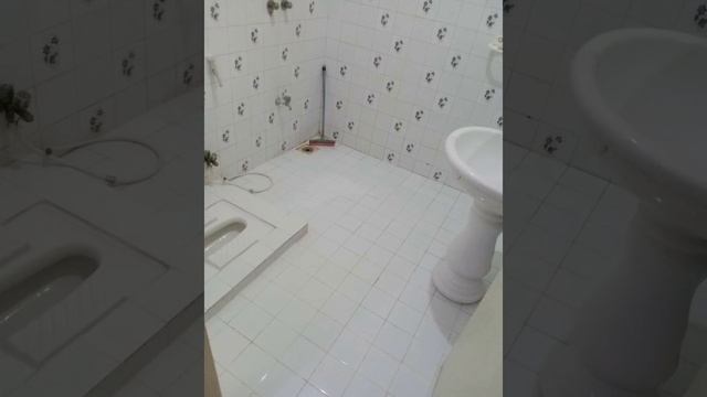 Bungalow For Sale Vip Block 1At Main University road Near by Samama Shoping Center  C