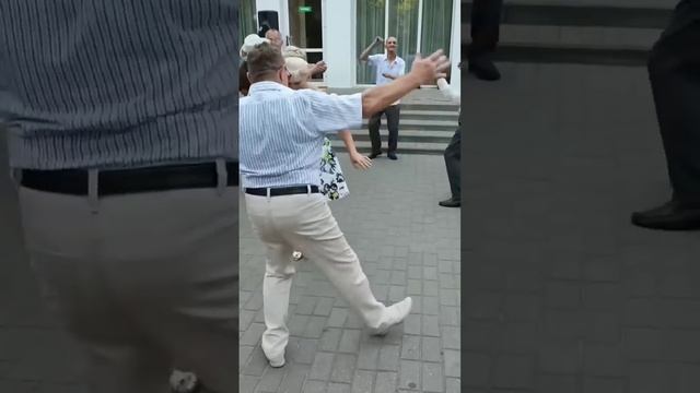 Молодым не понять