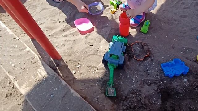 Kids' excavator & truck for kids play in the sandbox for kids.