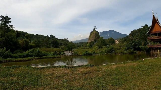 CAFE TAPIAN RAJO - BUKITTINGGI ||| Salah Satu Tempat Kuliner Yang Sedang Hits Di Bukittinggi