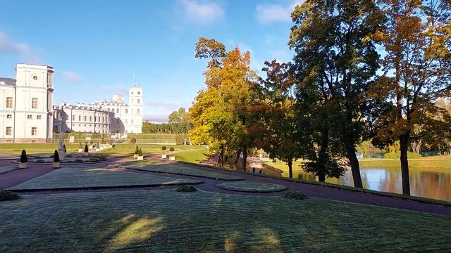 Гатчинский дворец. Пруд Карпин.