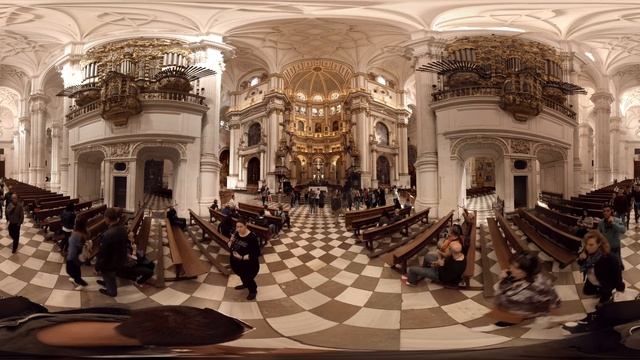 360 video: Granada Cathedral - Interior, Granada, Spain