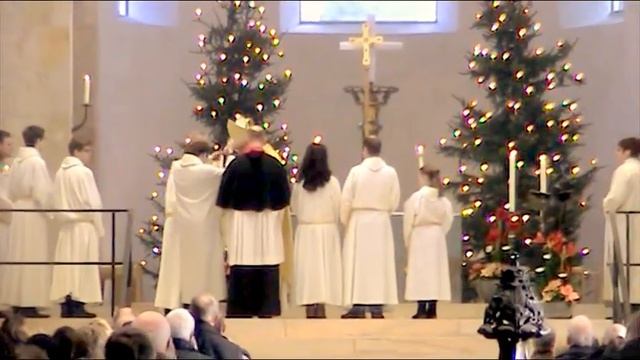 Weihnachts  -  Gottesdienst  im  Hildesheimer  Dom  2015