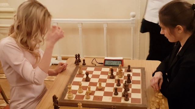 WGM Fominykh - WGM Shuvalova Blonde-Brunette Chess Match