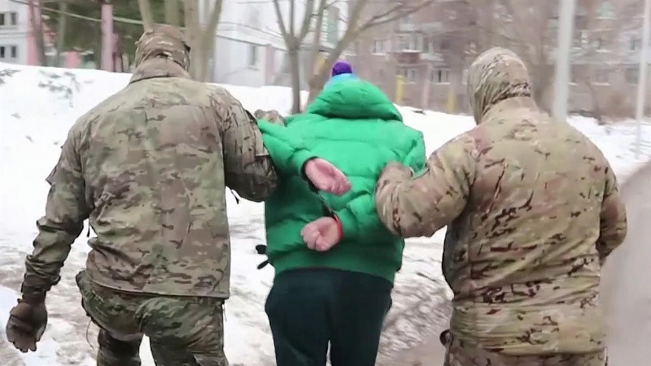 В Нижнем Новгороде задержан мужчина, который перечислял деньги запрещенной в России террористичес...