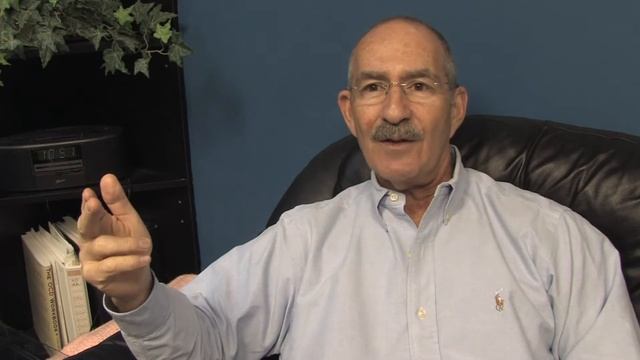 Relationship Advice : How to Talk to a Teenage Girl