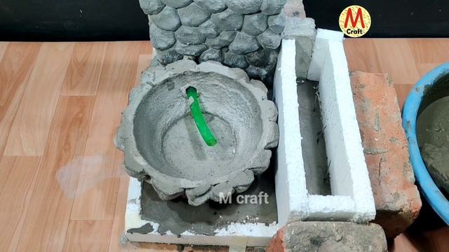 Step by Step Guide : How to Build a Cement Fountain