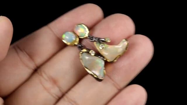 Серебряные серьги с опалом и топазом арт 28230