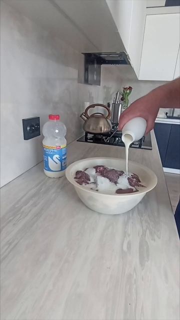 Сочный шашлык из печени.