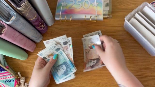 BUMPER AUGUST CASH STUFFING - £1,000+ - LOTS OF CHALLENGE MONEY! - UK STAY AT HOME MUM