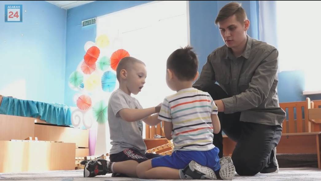 Для воспитанников детского сада «Золотая рыбка» в Абакане закупили новый конструктор