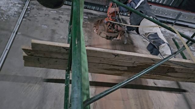 Строчное алмазное бурение в кирпиче под вентиляцию