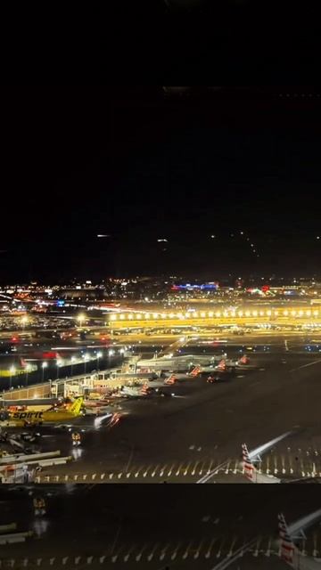Красота вечернего порта ✈