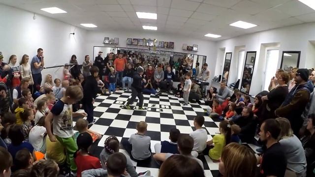 1 апреля, TOTAL UNITY, ПМК "Олимпиец"