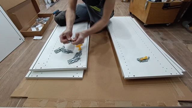 Сборка кухни Леруа Мерлен Верея