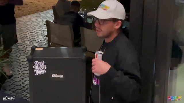 Friday Night Dinner Party At The FMV Bungalow - Lot Basel Pre Game 🍤🥩🥦