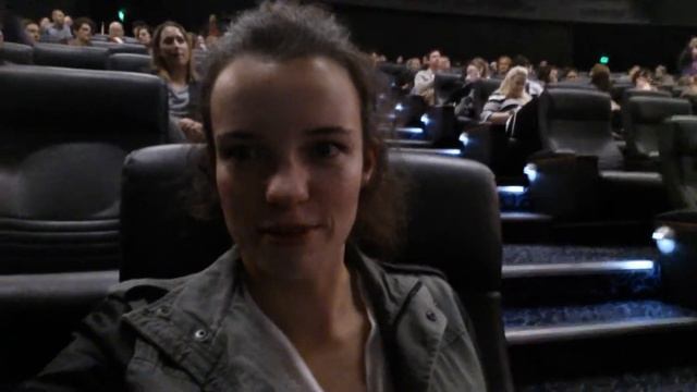 Night Out At TV Premiere Screening | AnnaTV