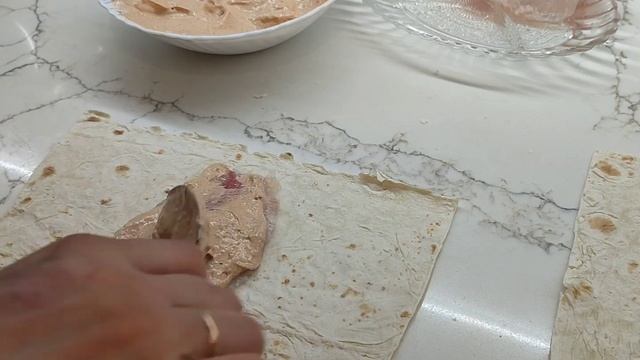 Филе рыбы в лаваше , в духовке. Очень быстро  и легко .