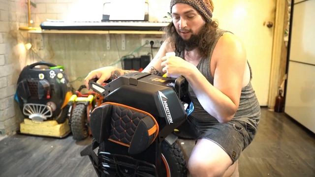 Первое мнение inmotion v14 adventure из коробки, без допилов