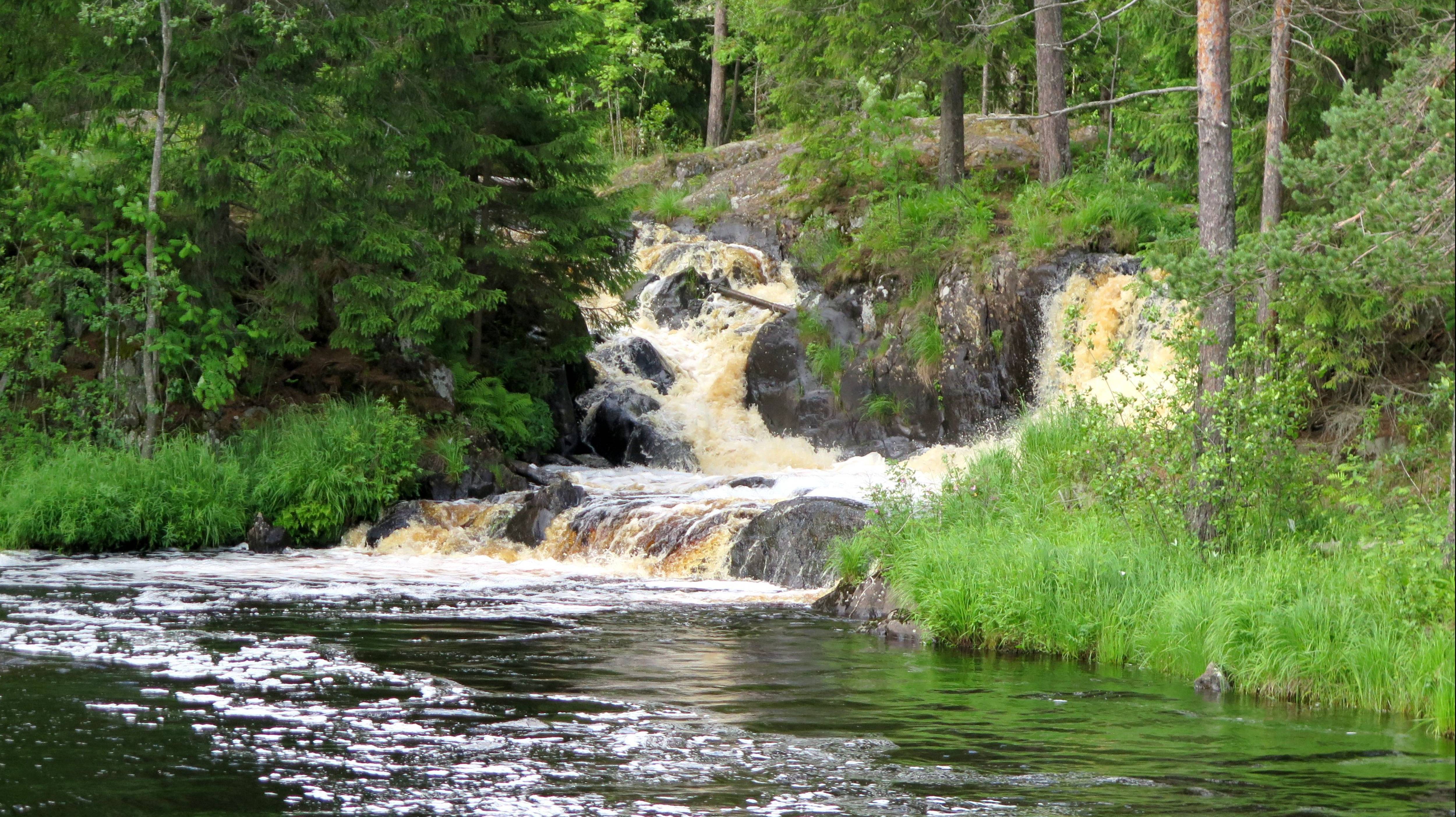 ВОДОПАД АХВЕНКОСКИ КАРЕЛИЯ