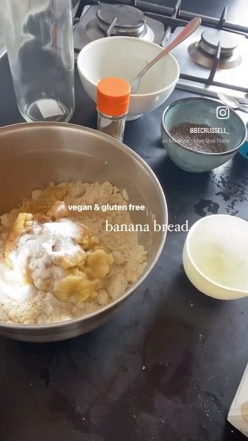 Healthy & Delicious Vegan Banana Bread #shortsvideo #shorts #veganbananabread #veganfood