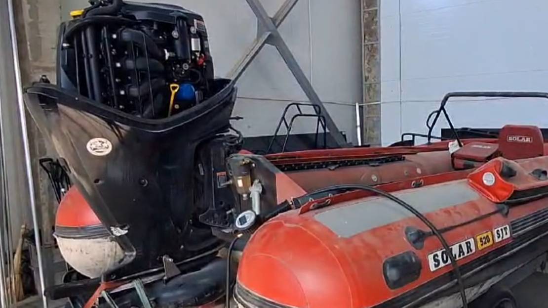 Будни сервисного центра в работе Солар 520 супер джет с мотором MERCURY 80
