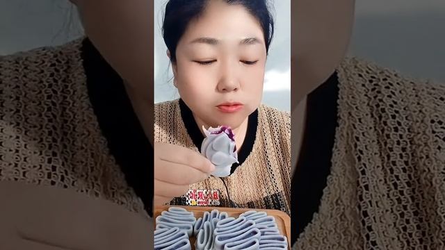 Сказать "спасибо" можно тут https://pay.cloudtips.ru/p/35a48c32 🥰🥰🥰