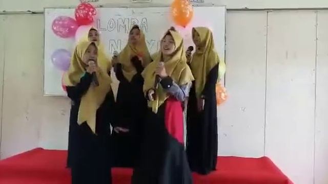 Yaa Maulana cover XII IPA SMAN 1 Tapin Tengah