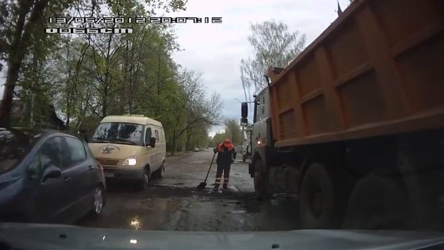 как кладут асфальт в Ярославле