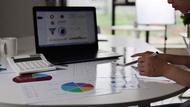 Exploring the Future of Forex: How DUNBAR TRADE & INVEST Innovates the Market