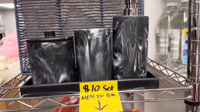 Retail store tour November 2022