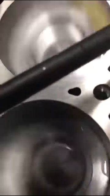 Выброс масла БЦ Cummins ISBE