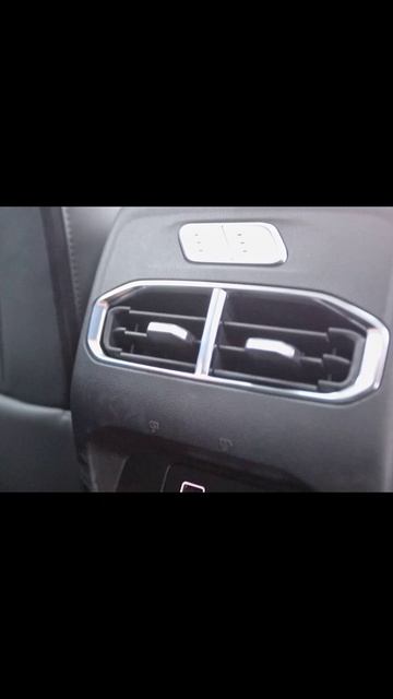 Салон Jetour X50