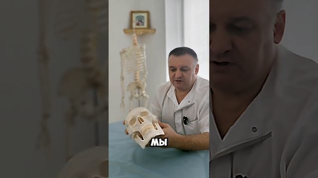 Лечение плоскостопия и родовых травм. Супрун Виталий Викторович остеопат клиники Шагеева Ульяновск