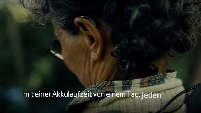 Neue Oticon More™ wiederaufladbare Hörgeräte